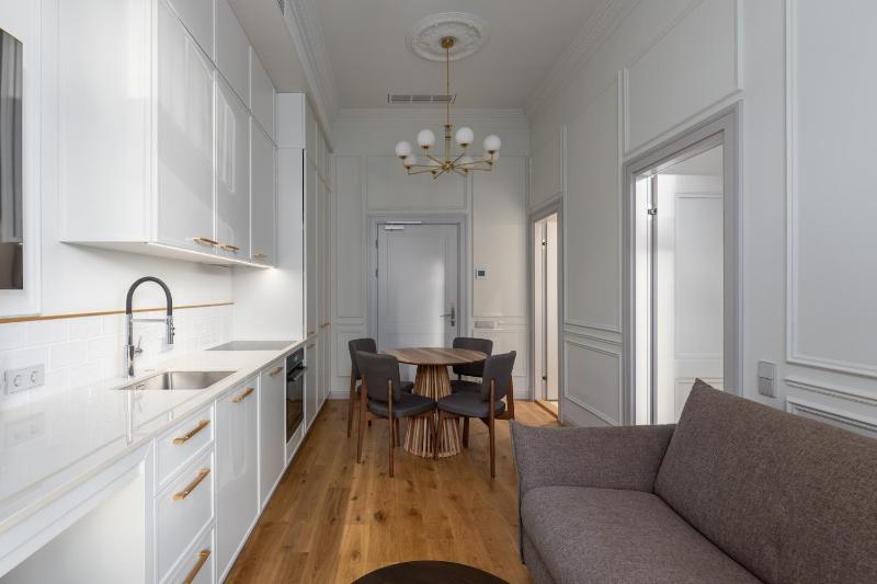 Roze Center Apartments - image 23
