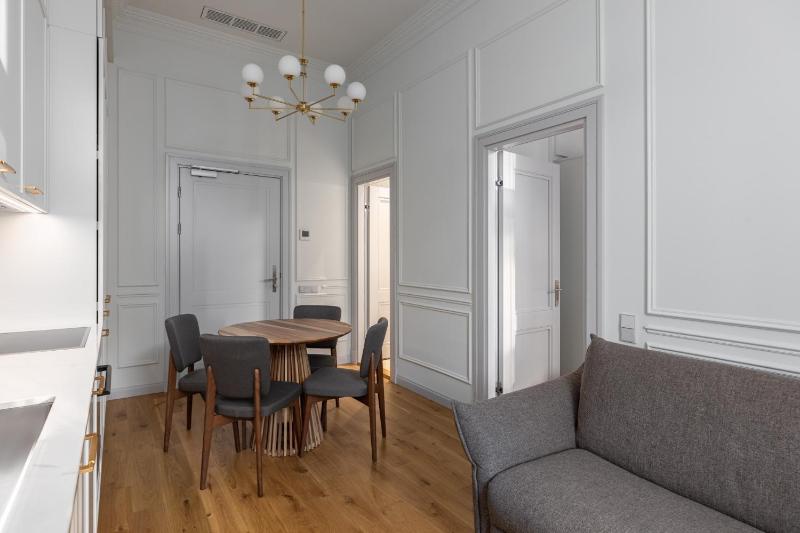 Roze Center Apartments - image 25
