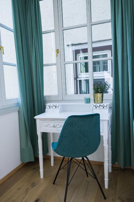 Double Room image 3