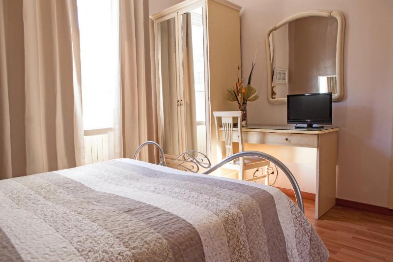 Hotel Adriano - image 11
