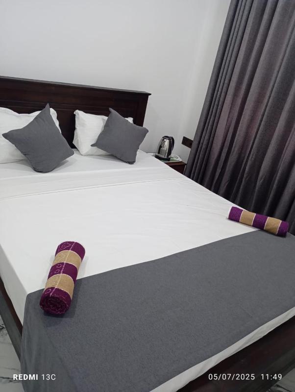 Akash Premium Hotel - image 20