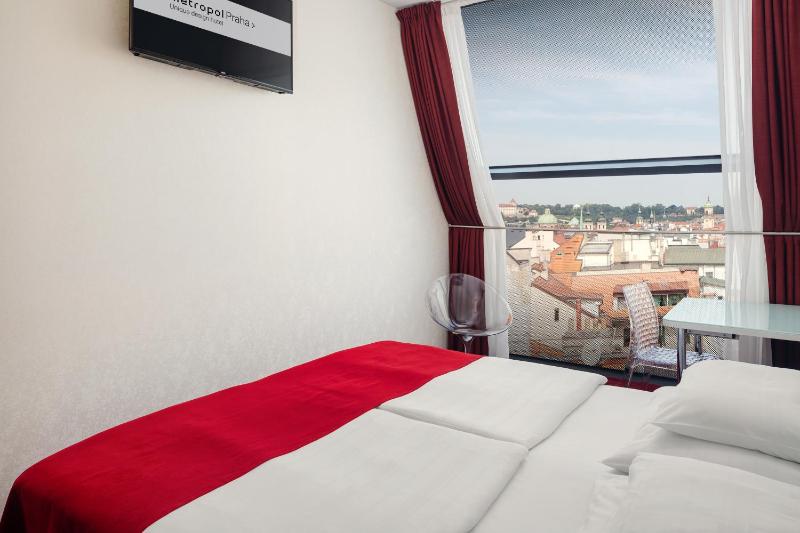 Metropol Design Hotel Old Town - image 11