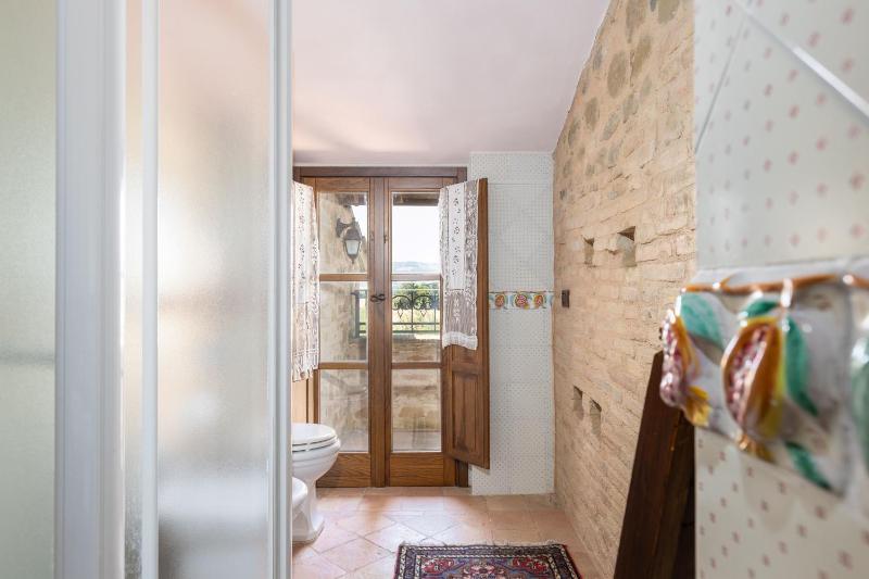 Villa Assisi by PosarelliVillas - image 12