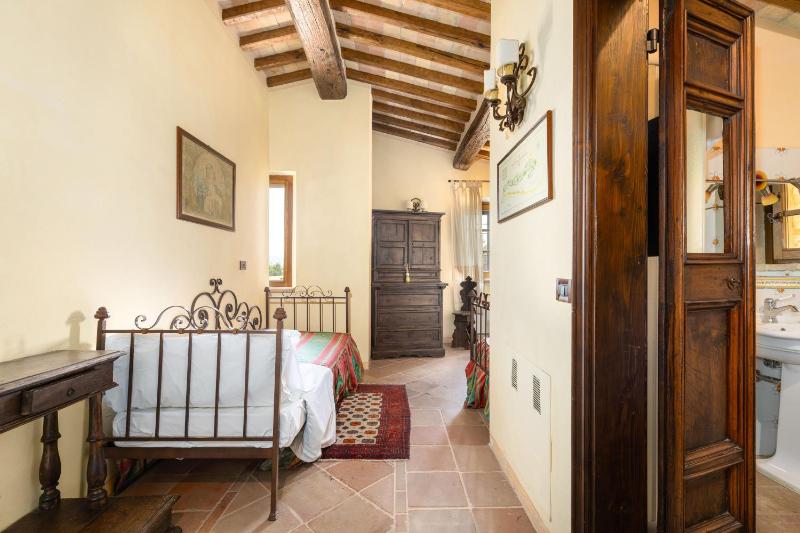 Villa Assisi by PosarelliVillas - image 3