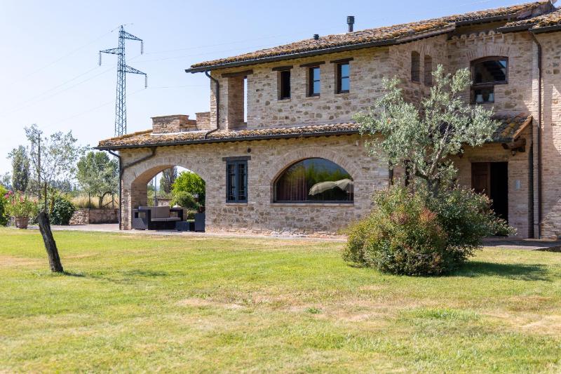 Villa Assisi by PosarelliVillas - image 33