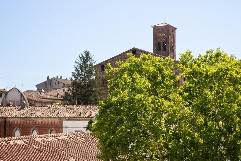 Casa Usignolo in Center Town - image 2