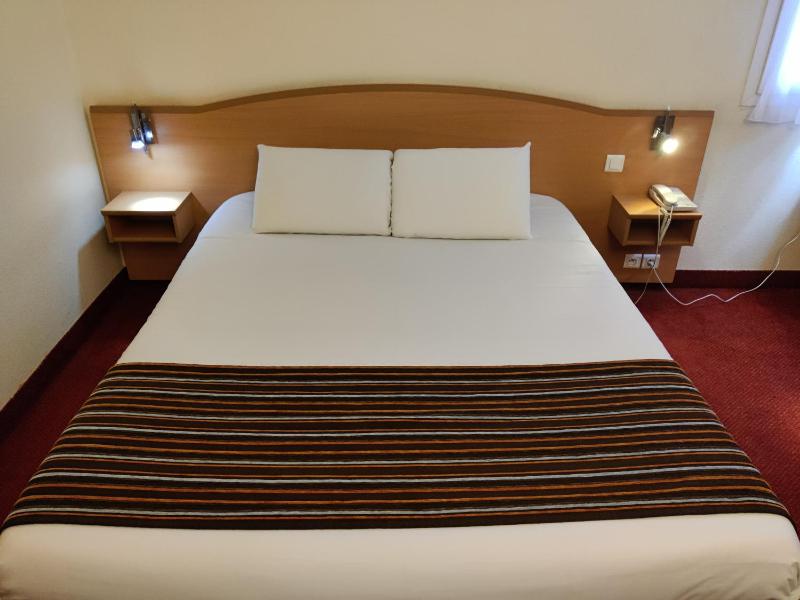 Double Room image 4