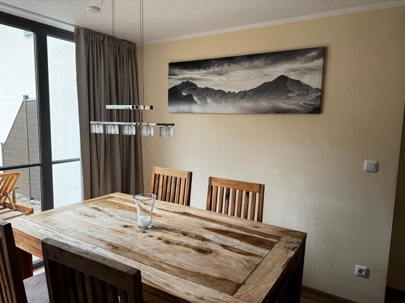 One-Bedroom Apartment with Terrace image 1