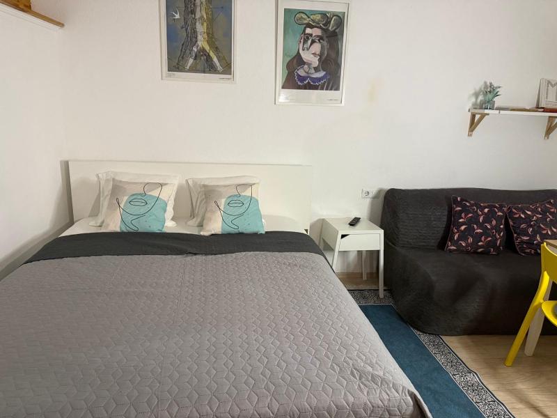 Studio Apartments Siesta - image 13