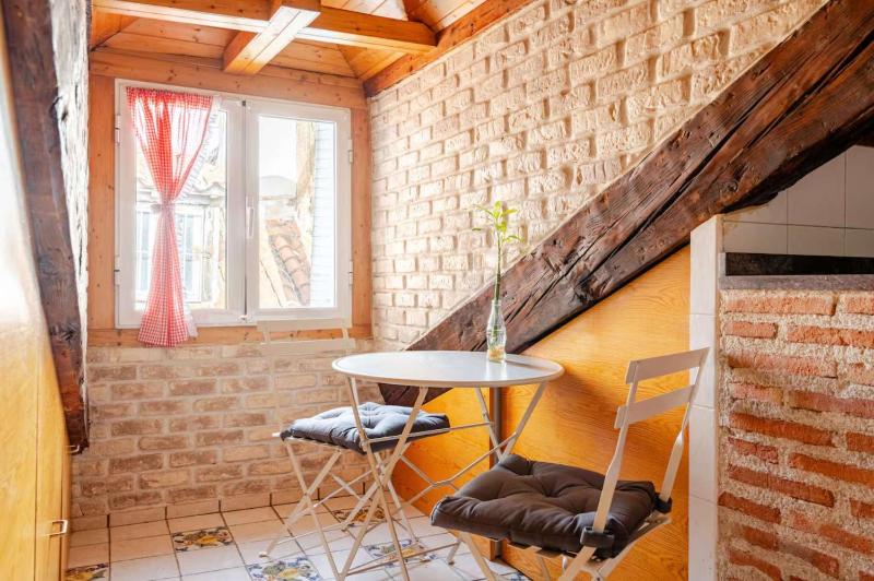 Bright Pelayo - Enchanting 1BR home in Chueca - image 5