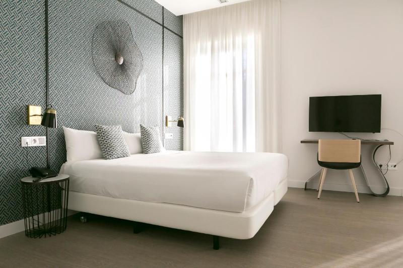 Superior Studio image 1