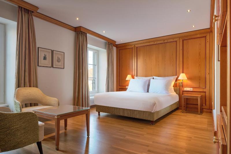 Standard Double Room image 1