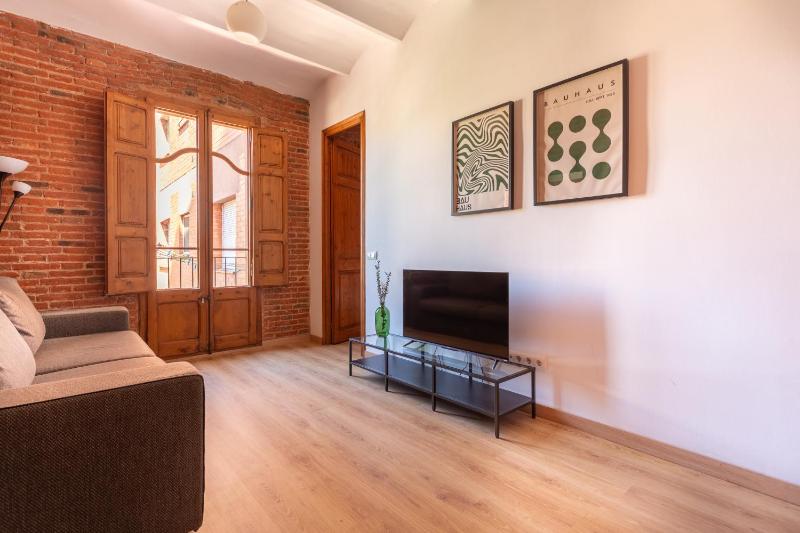 Eixample Sagrada Familia Apartments II - image 15