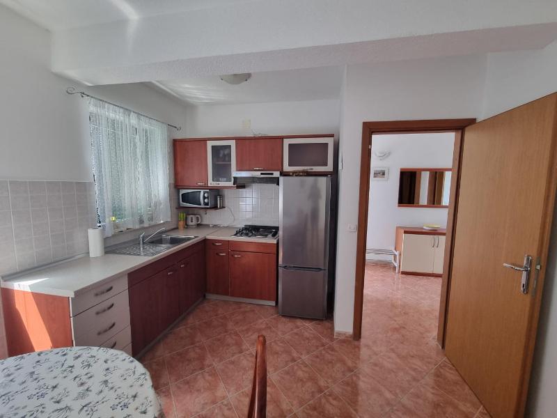 Apartment with Garden View image 4