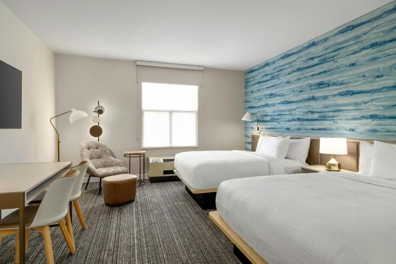 Studio Queen Suite with Two Queen Beds image 4