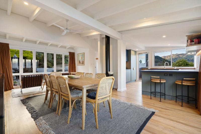Matau Crest - Luxury Retreat - image 24