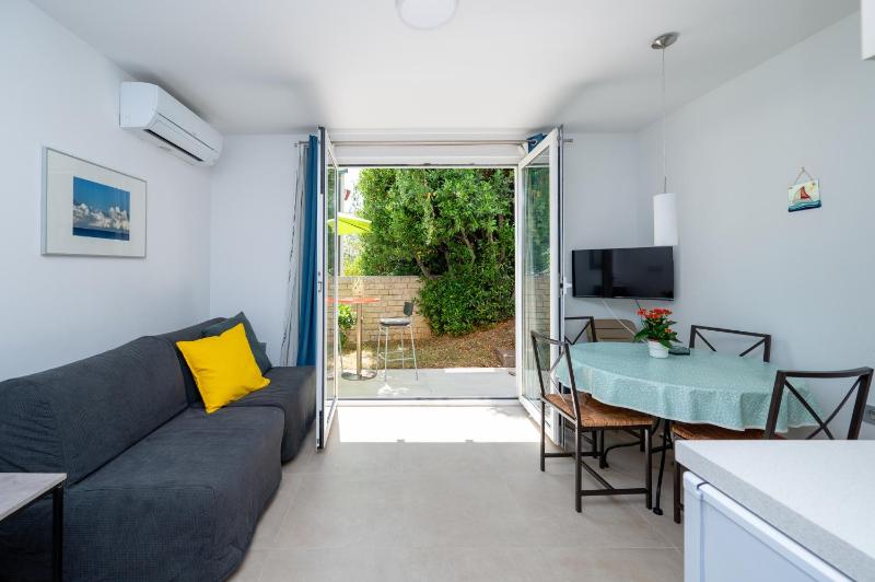 Apartments with parking space Novalja Pag - 24135 - image 39