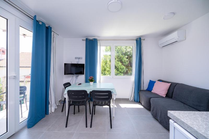 Apartments with parking space Novalja Pag - 24135 - image 37