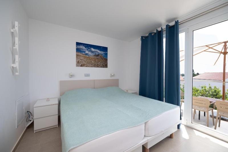 Apartments with parking space Novalja Pag - 24135 - image 31