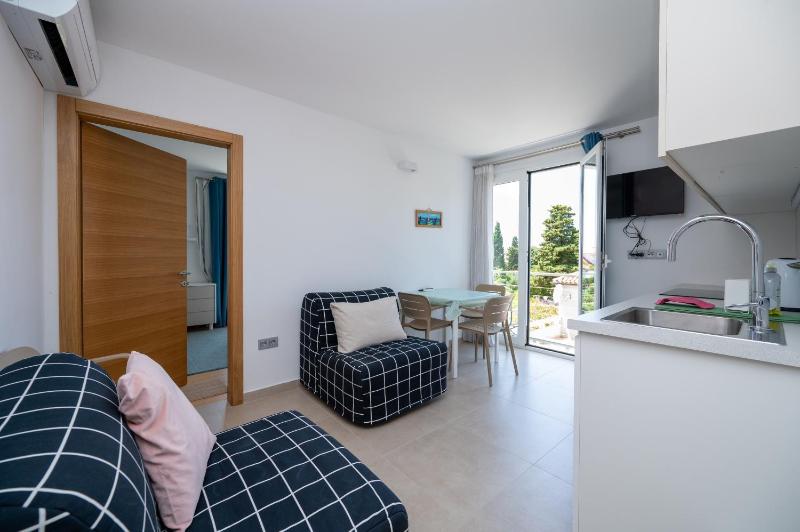 Apartments with parking space Novalja Pag - 24135 - image 23