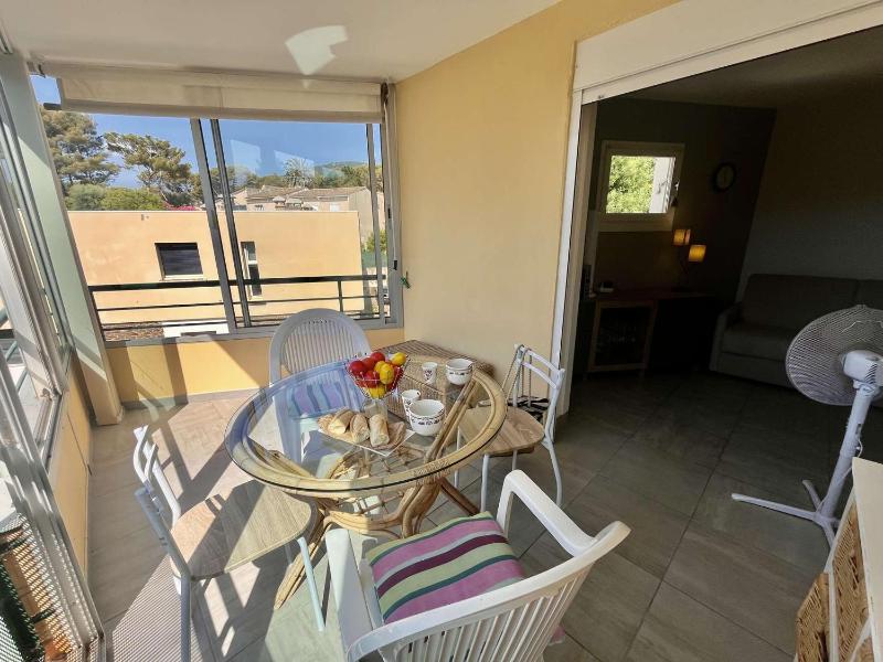 Appartement T2 à Cavalaire proche plage pour 4 pers ascenseur inclus - FR-1-226B-242 - image 9