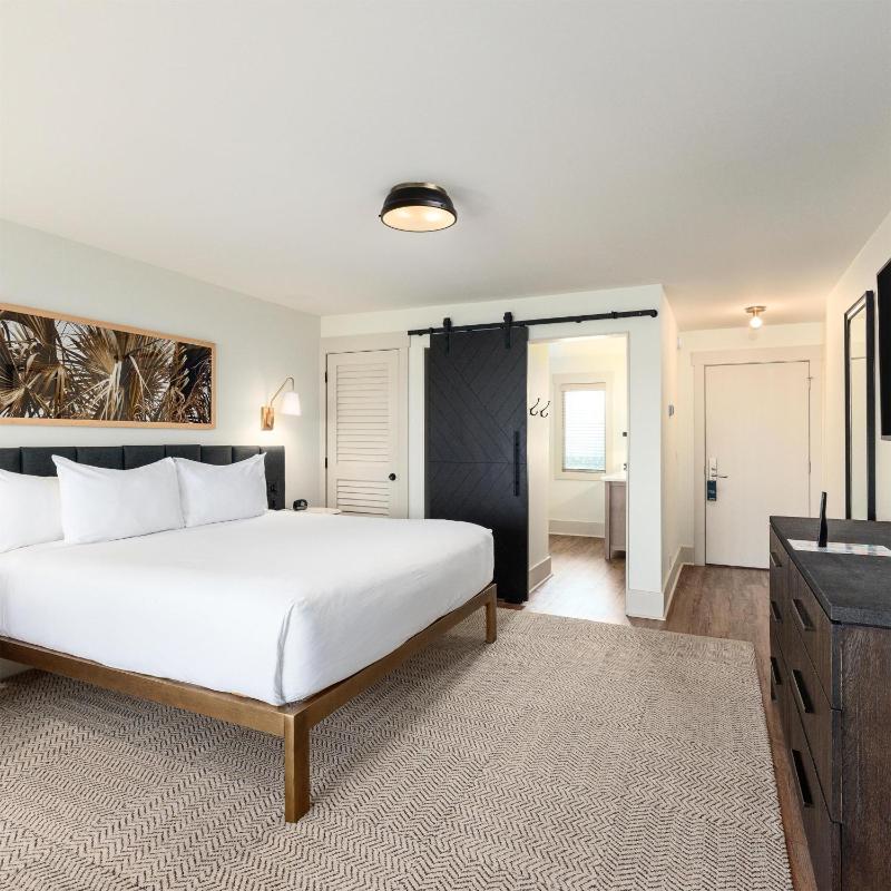 Classic King Room image 1