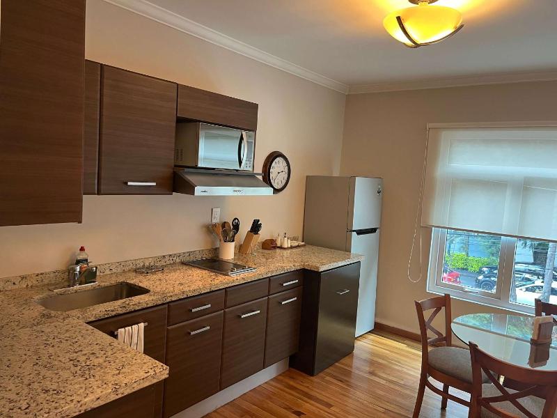 Arquimedes Deco - Colourful 1BR in Polanco - image 8