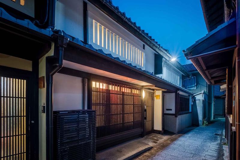Akane an Machiya House - image 8