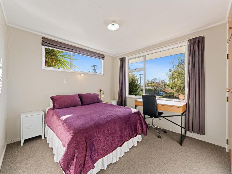 The Bay Breeze Retreat - Two Mile Bay Stay - image 6