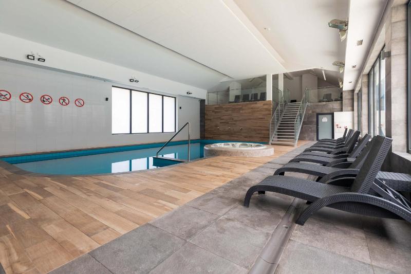 Osiedle Feniks Apartament z Basenem & Sauną i Salą Zabaw by Noclegi Renters - image 15