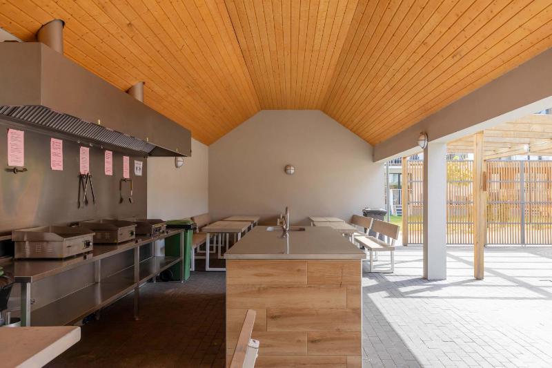 Osiedle Feniks Apartament z Basenem & Sauną i Salą Zabaw by Noclegi Renters - image 25