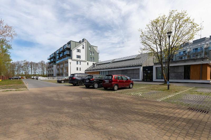 Osiedle Feniks Apartament z Basenem & Sauną i Salą Zabaw by Noclegi Renters - image 21
