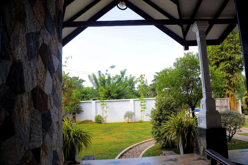 Villana Villa Bentota - image 4