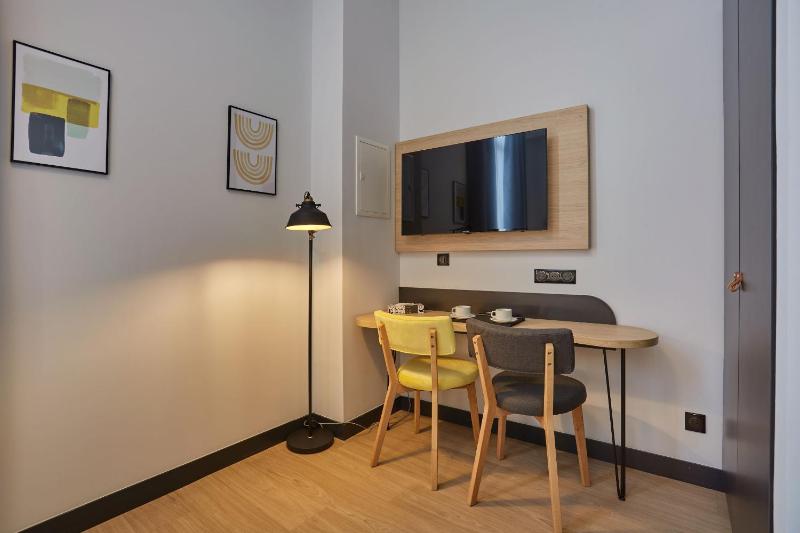 Appart'hôtel Odalys City - Nîmes Arènes - Palais des Congrès - image 21