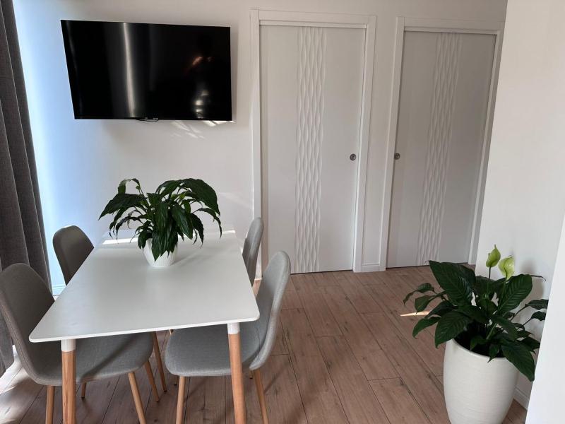 Brean apartment - image 11
