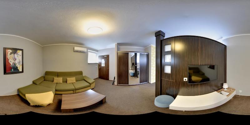 Junior Suite image 3