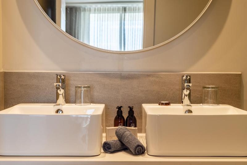 Plett Quarter Hotel - Lion Roars Hotels & Lodges - image 8