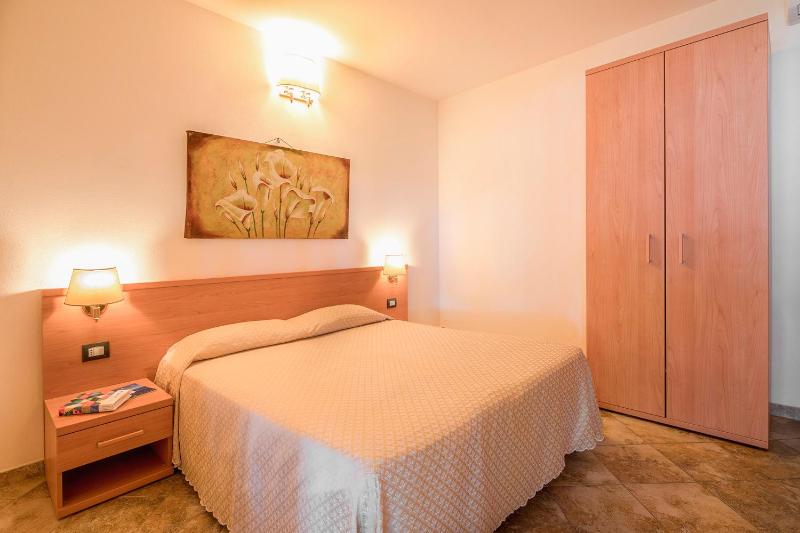 Superior Double or Twin Room image 3