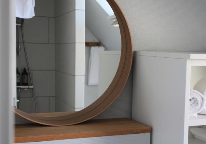 Double Room with Shared Bathroom image 4