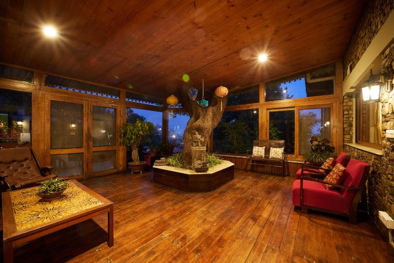 May Cottage By Rokeby Villas - image 2