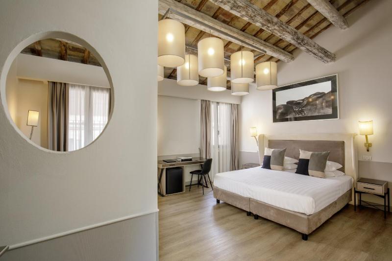 Condotti Boutique Hotel - image 12