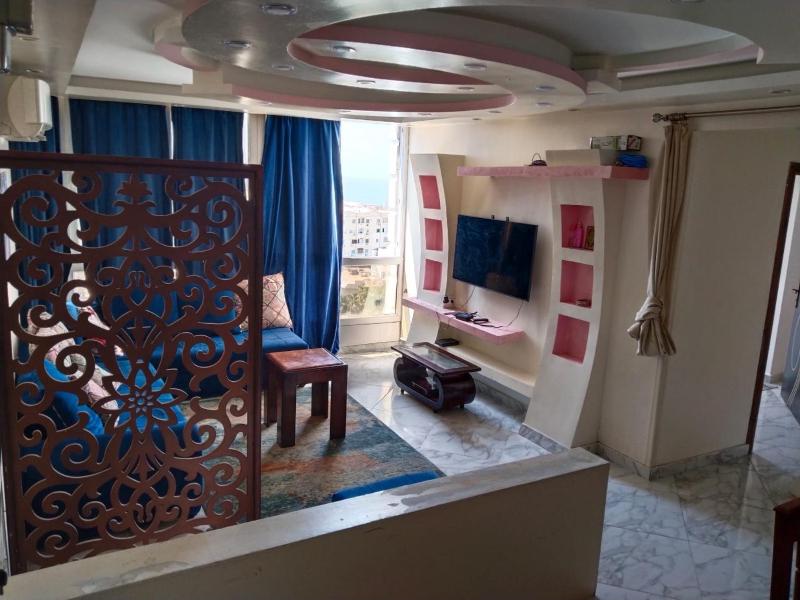 شقة للايجار المفروش محطة الرمل الازاريطة - image 9