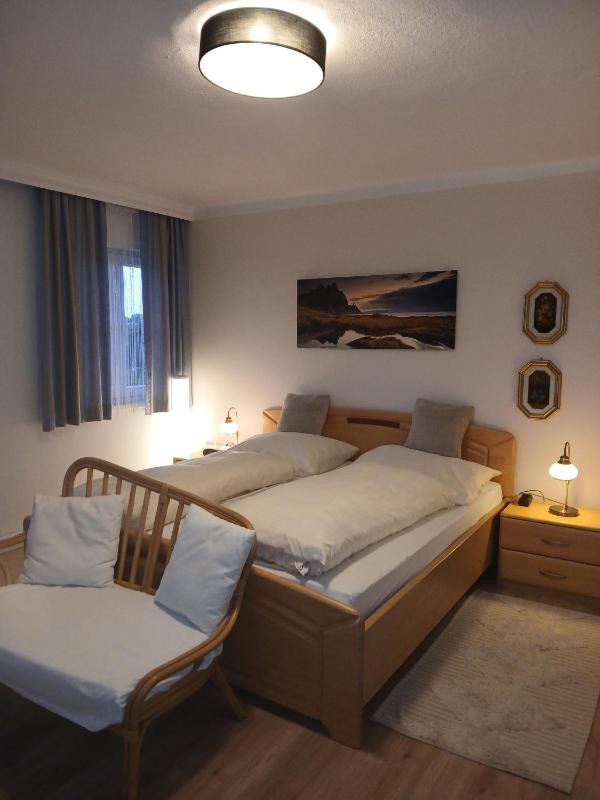Budget Double Room image 4