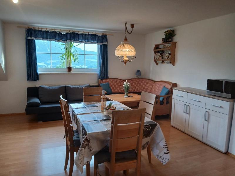 Two-Bedroom Apartment with Balcony and Panoramic View image 3