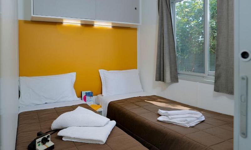 Three-Bedroom Chalet image 2