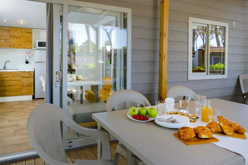 Three-Bedroom Chalet image 4