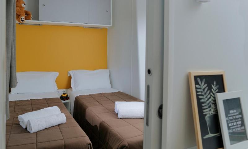 Three-Bedroom Chalet image 3