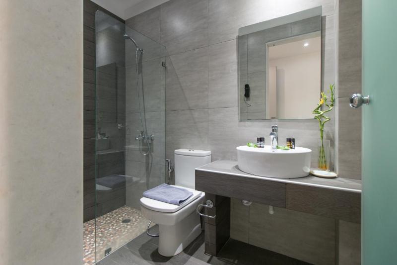 Deluxe Double Room image 4