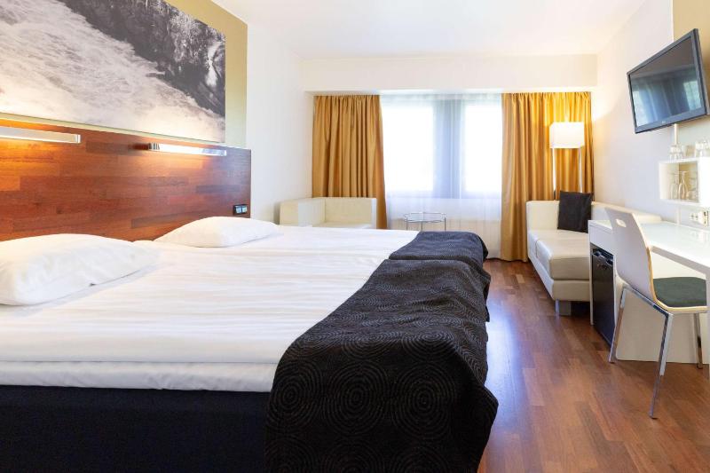 Standard Twin Room - Park Building image 3