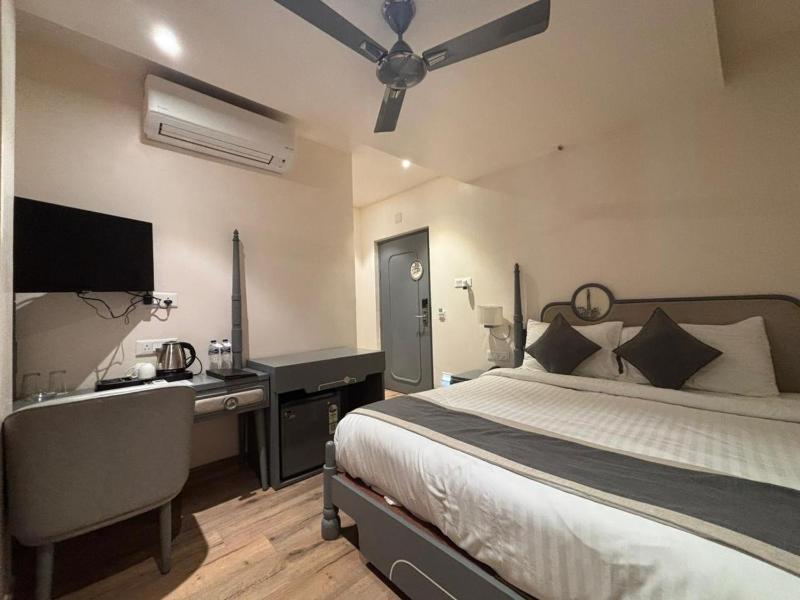 Hotel Metro Prime - image 6